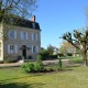 In the heart of a charming little village in the Périgord Noir, beautiful 19th
century property of approximately 270m² of living space. Swimming pool.
Outbuildings . Land of 3700 m².